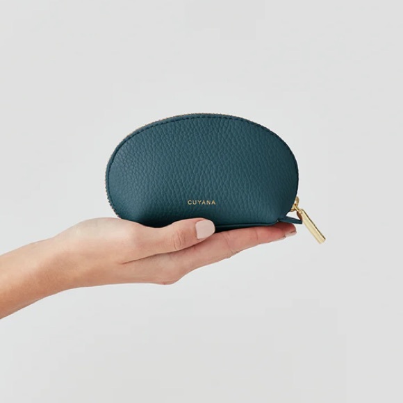 Cuyana Mini Leather Travel Case In Jade - Picture 1 of 11